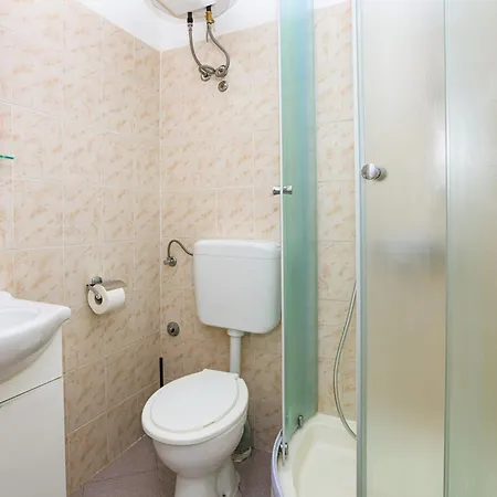 With Parking Space - 24468 Rogoznica (Sibenik-Knin)