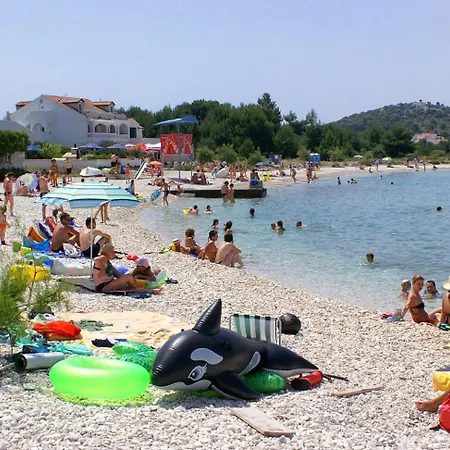 With Parking Space - 24468 Apartament Rogoznica (Sibenik-Knin)