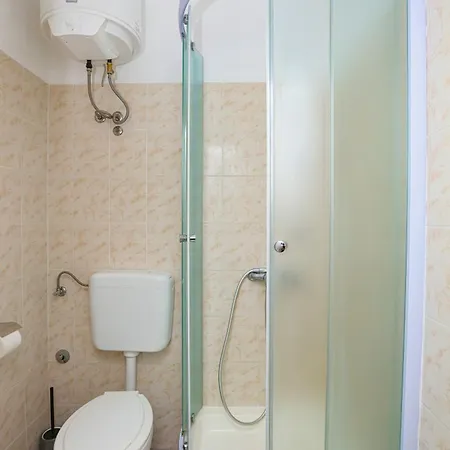 Apartmán With Parking Space - 24468 Rogoznica (Sibenik-Knin)