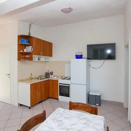 With Parking Space - 24468 * Rogoznica (Sibenik-Knin)