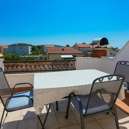 Apartman With Parking Space - 24468